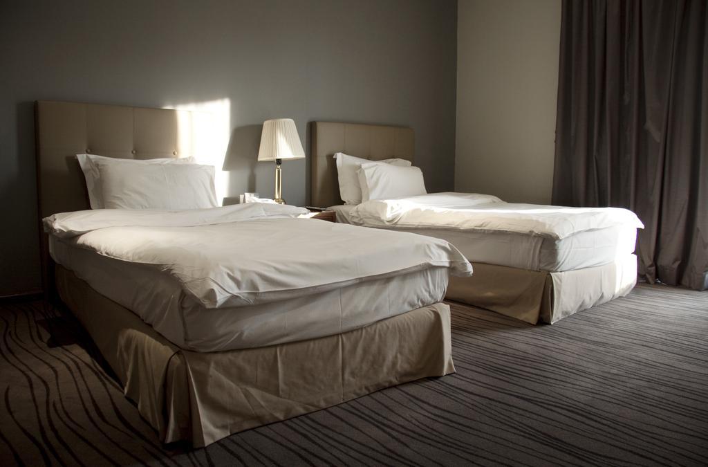Plaza Hotel Beirut Bilik gambar