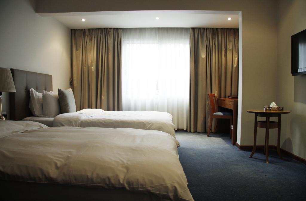 Plaza Hotel Beirut Luaran gambar
